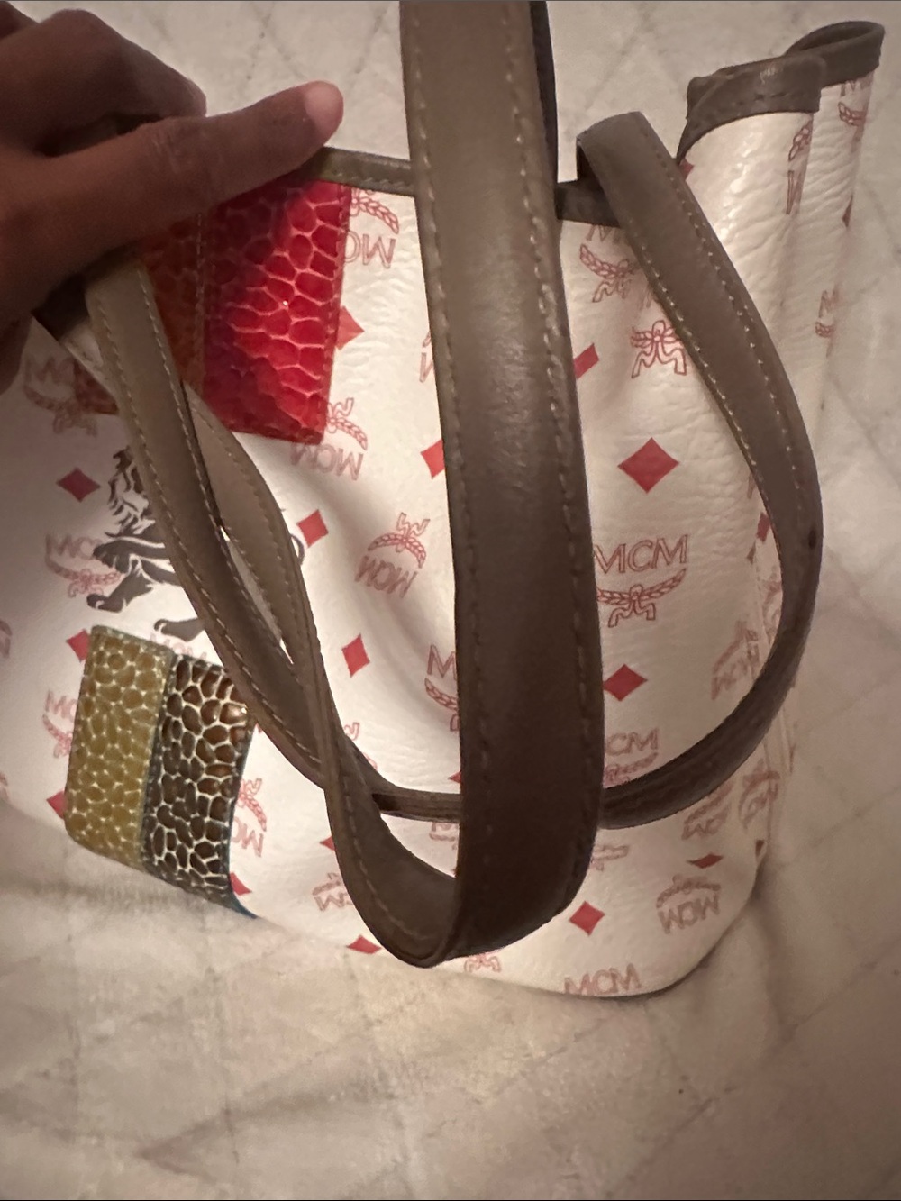 MCM Princess Lion White Leather Tote with Multicolor Striped Accents - Picture 8 of 12